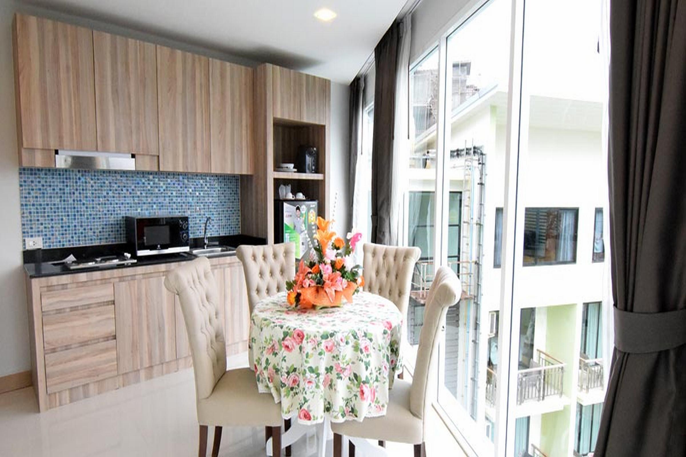 Di Pantai Boutique Beach Resort Patong Exterior photo
