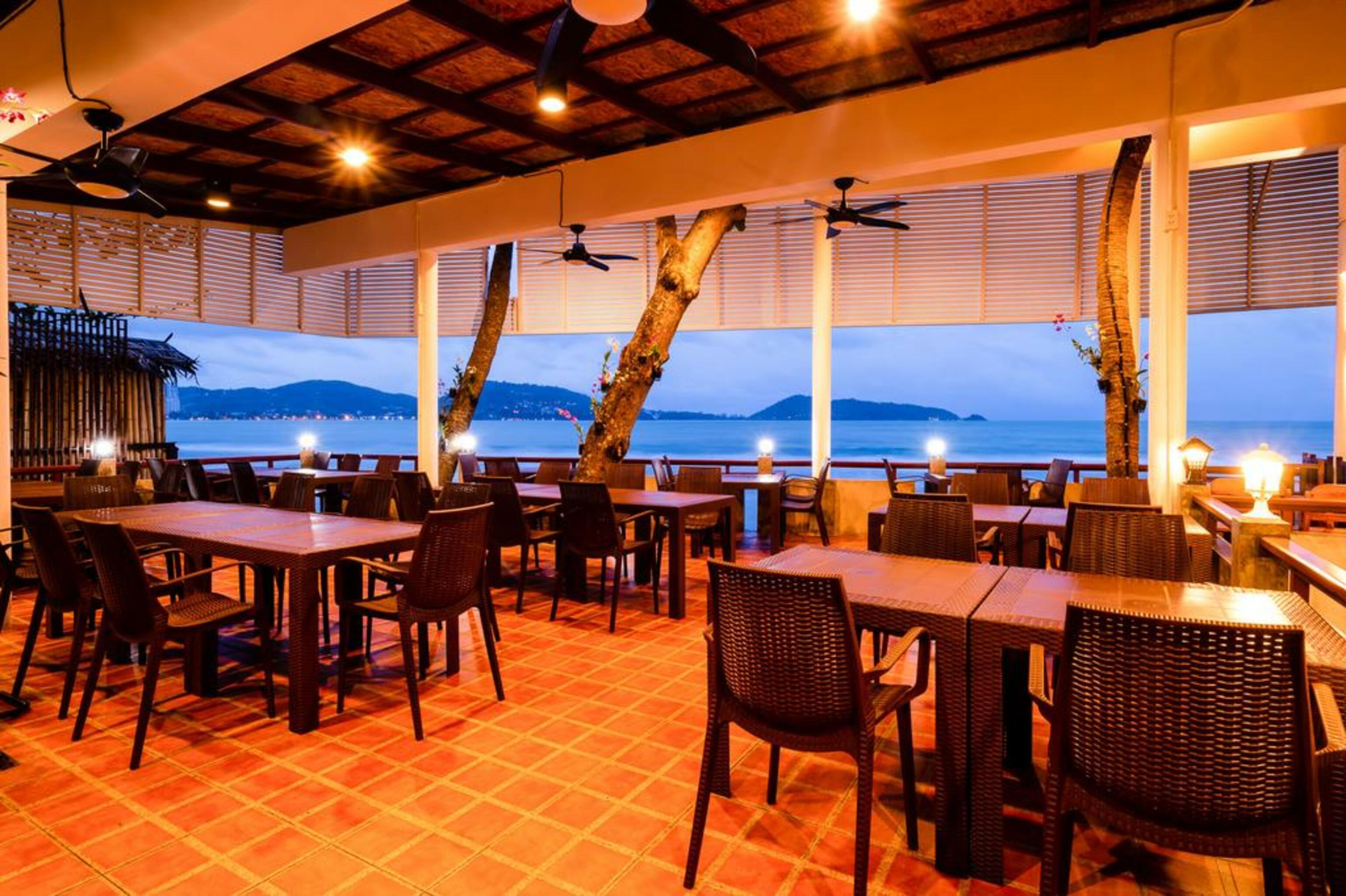 Di Pantai Boutique Beach Resort Patong Exterior photo