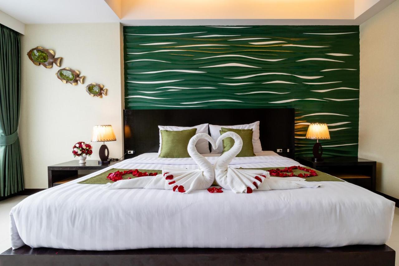 Di Pantai Boutique Beach Resort Patong Exterior photo