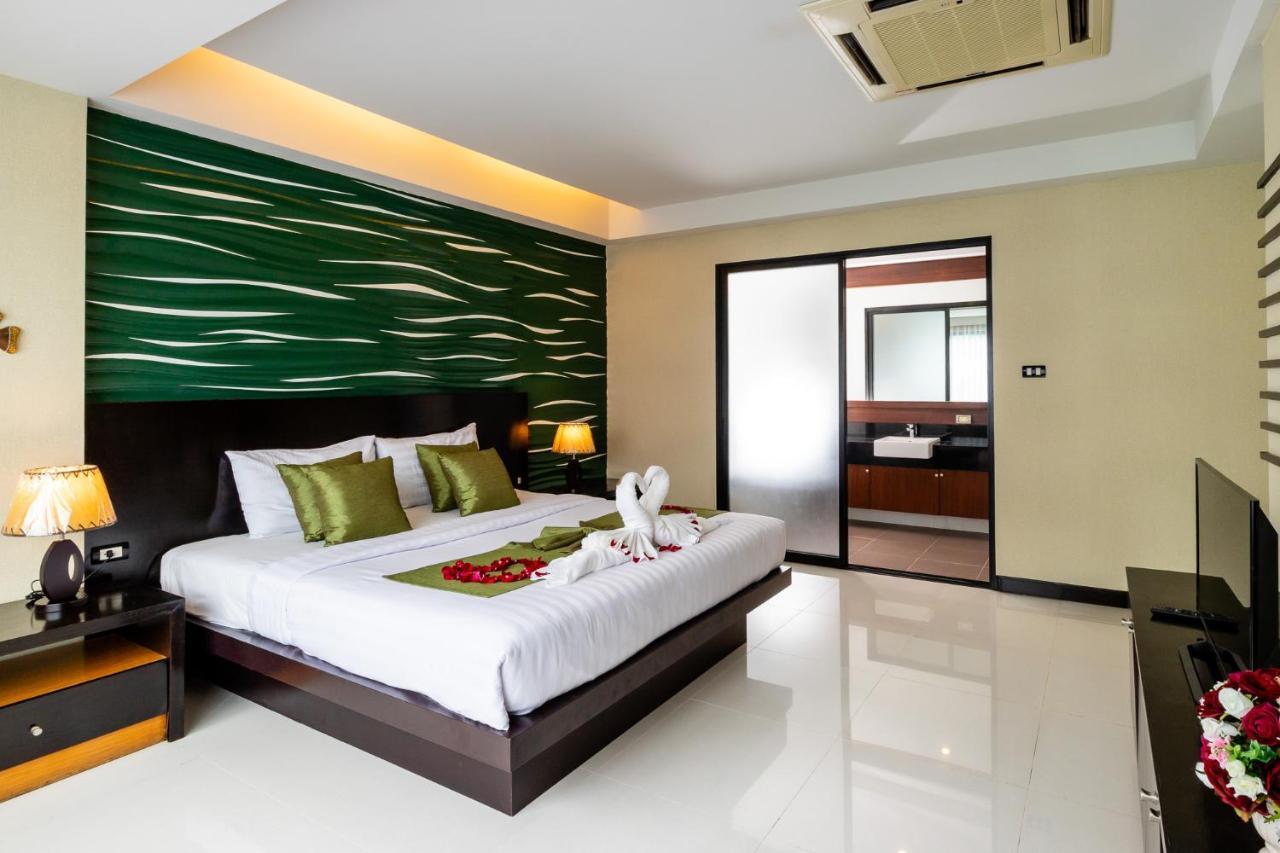 Di Pantai Boutique Beach Resort Patong Exterior photo