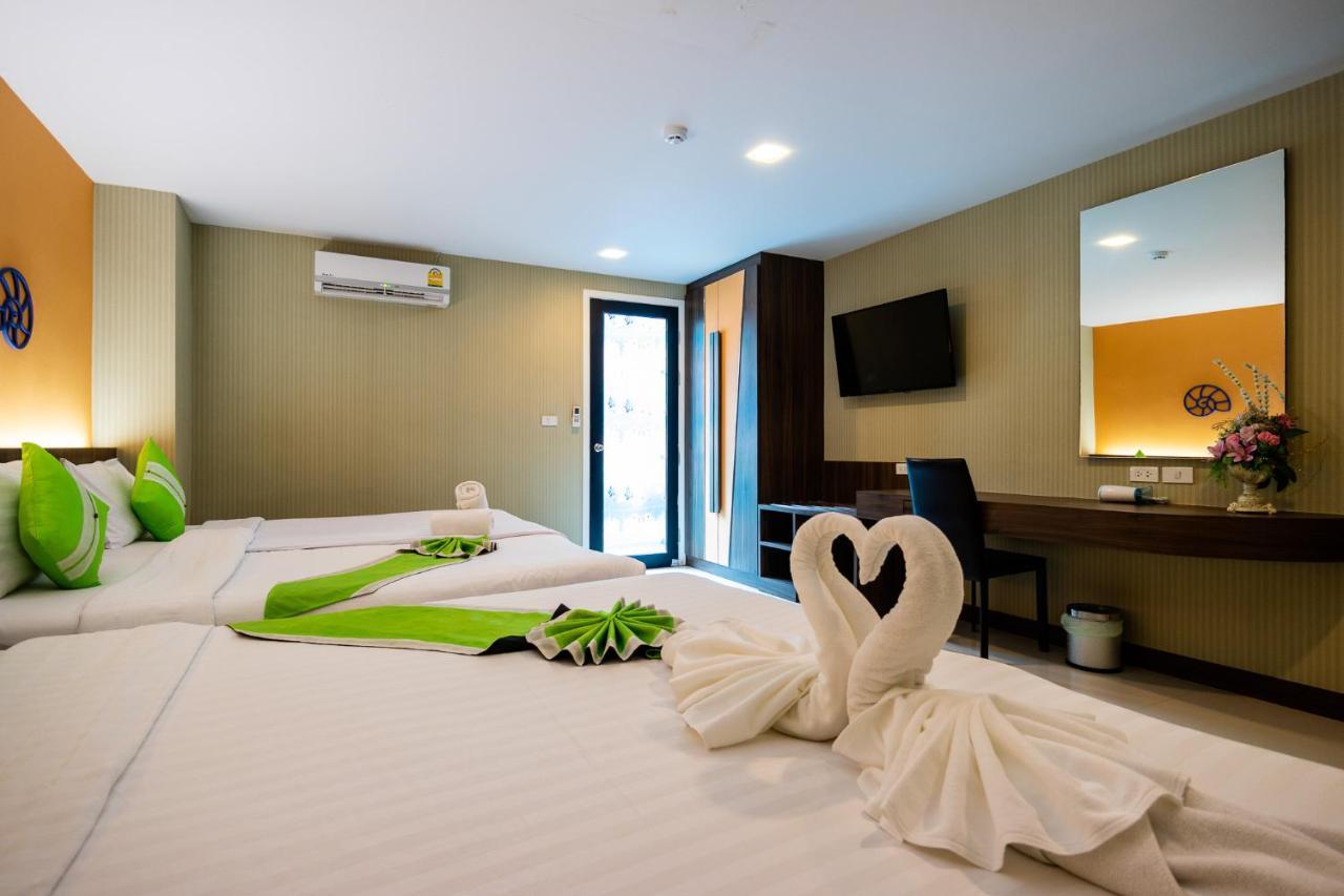 Di Pantai Boutique Beach Resort Patong Exterior photo